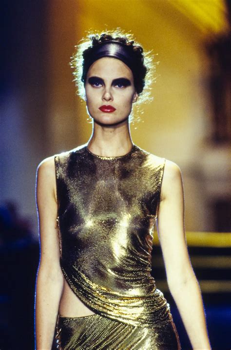 1997 versace show|atelier versace fashion show.